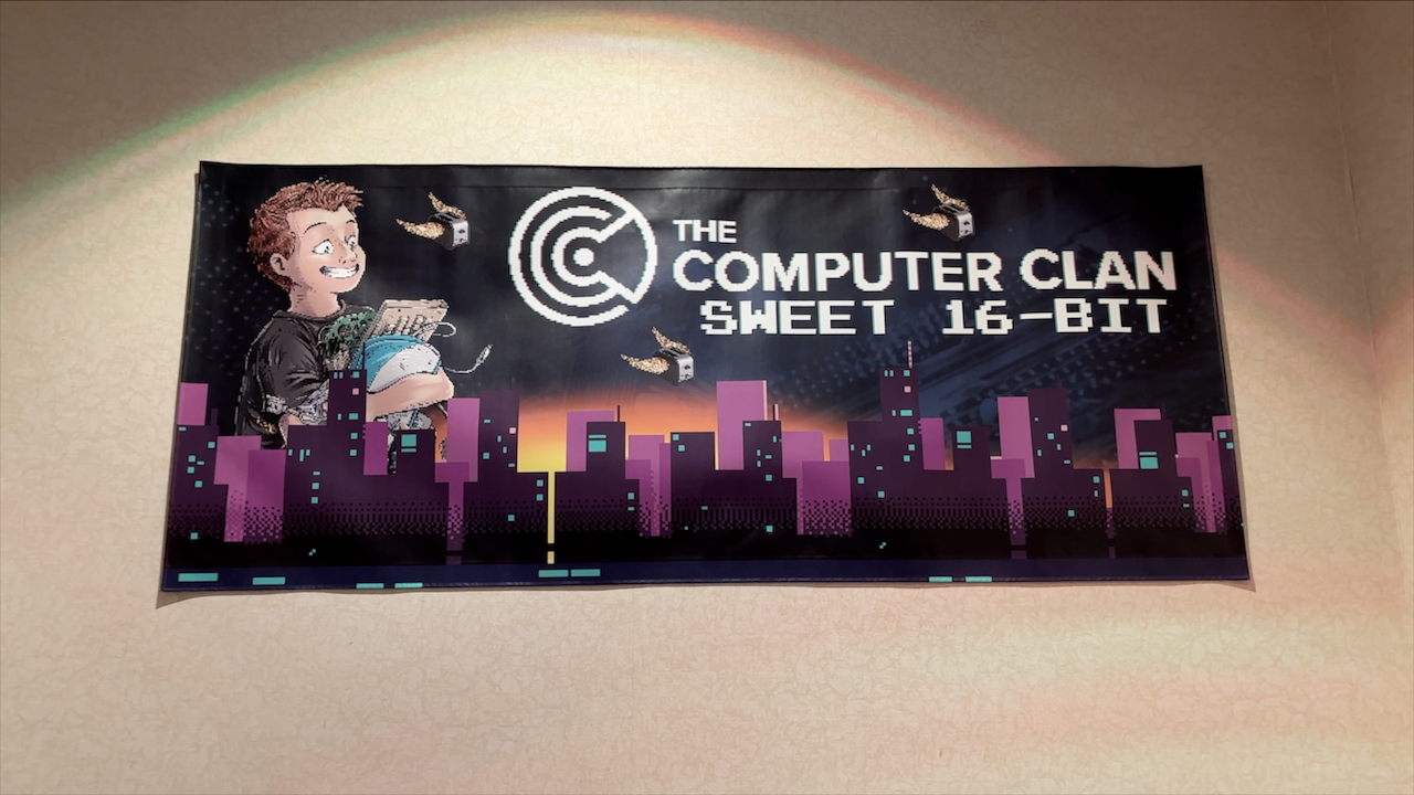 <b>Computer Clan Booth at VCF Midwest 2023</b>
